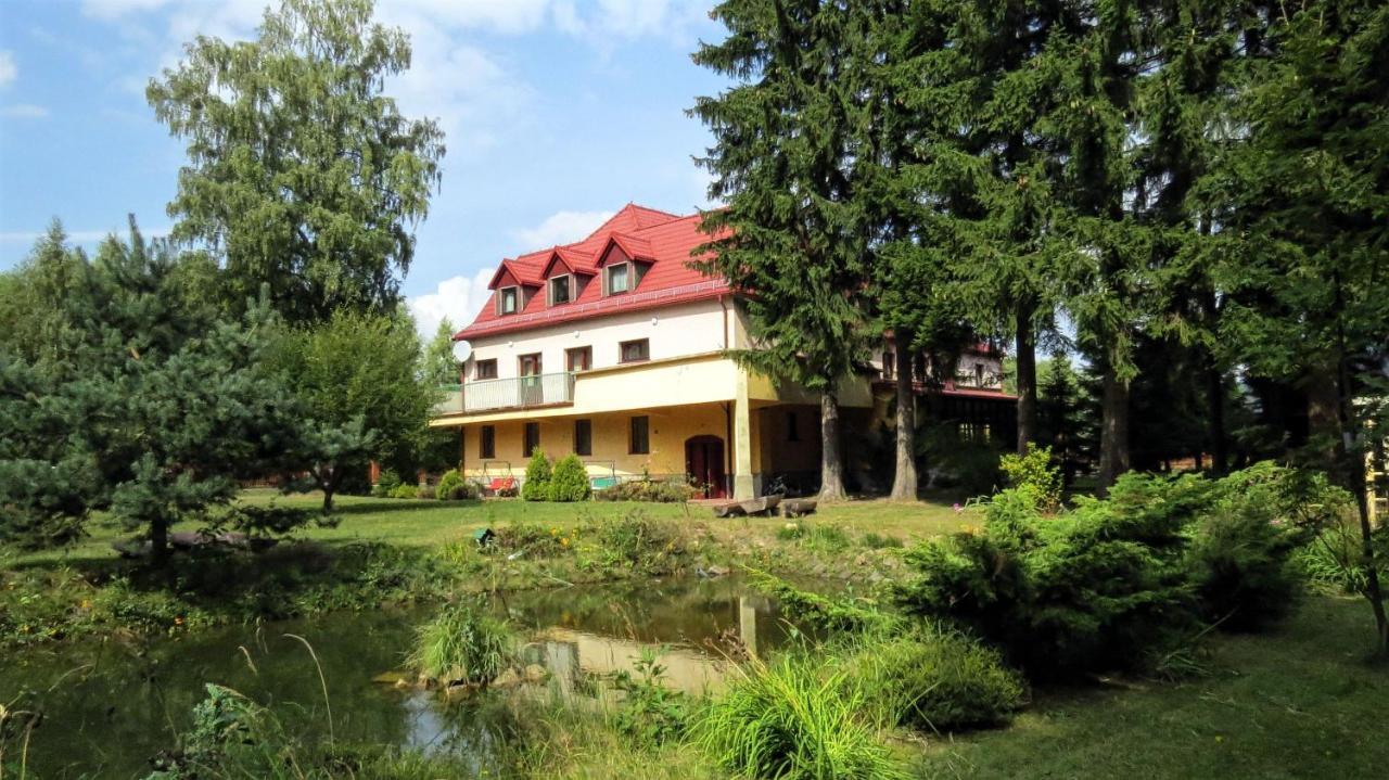 Zadrna Rezydencja Aparthotel Chełmsko Śląskie Kültér fotó