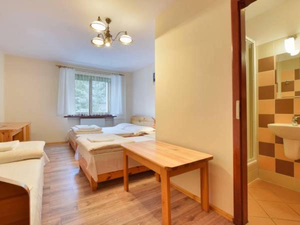 Zadrna Rezydencja Aparthotel Chełmsko Śląskie Kültér fotó